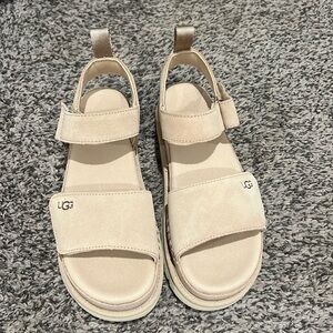 Brand New Ugg Sandal - size 8